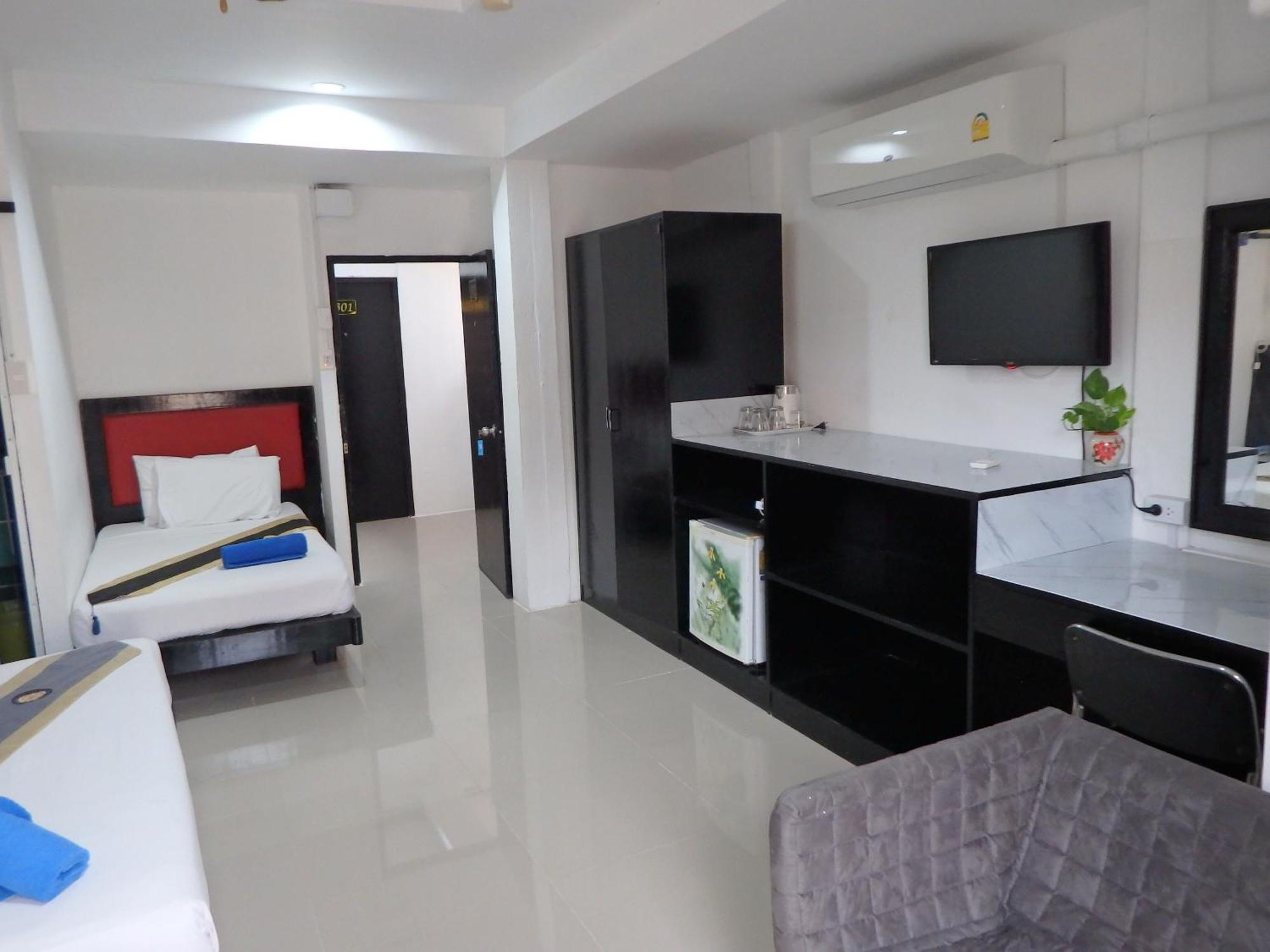 Boomerang Inn Phuket Eksteriør bilde