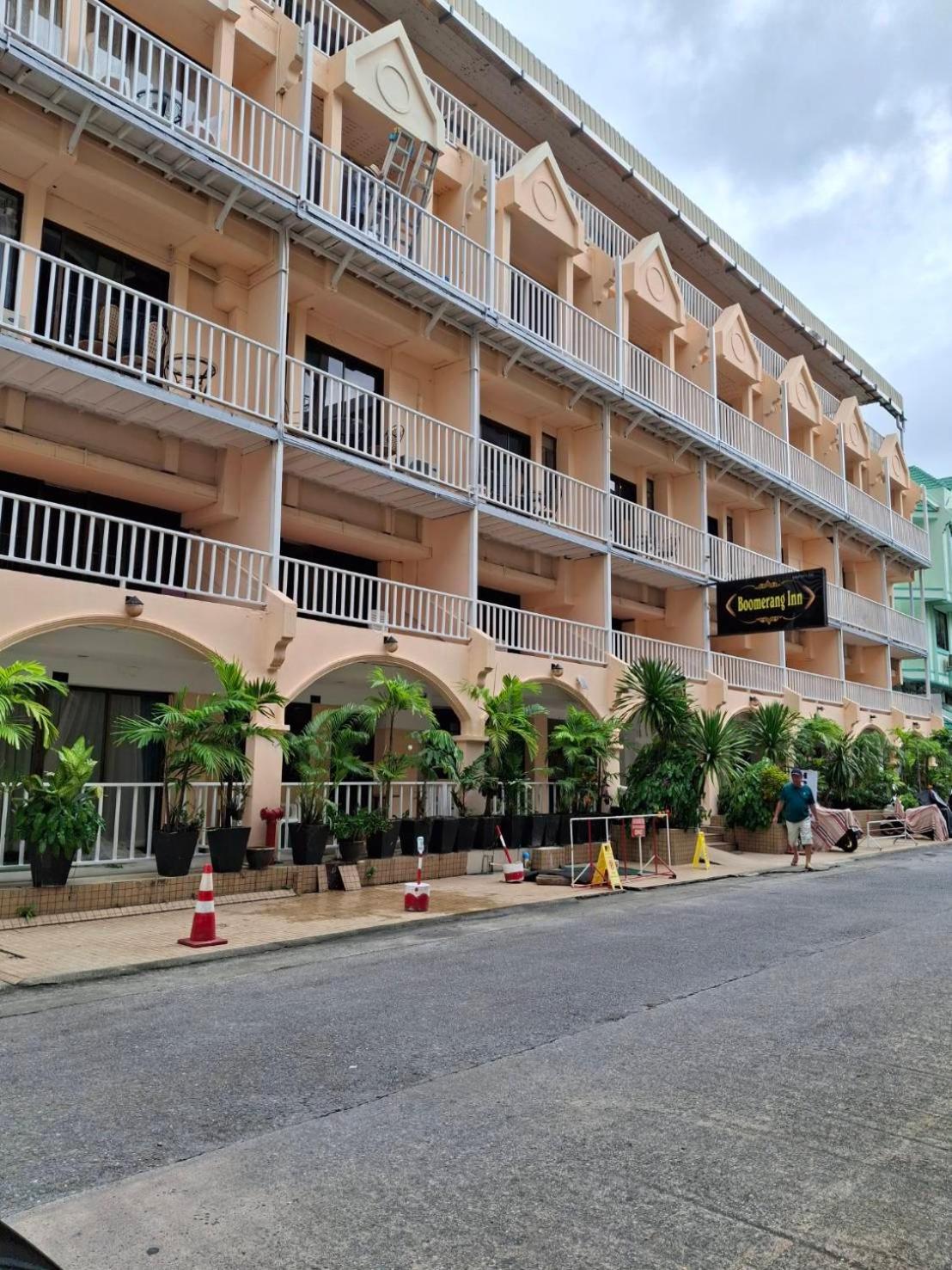 Boomerang Inn Phuket Eksteriør bilde